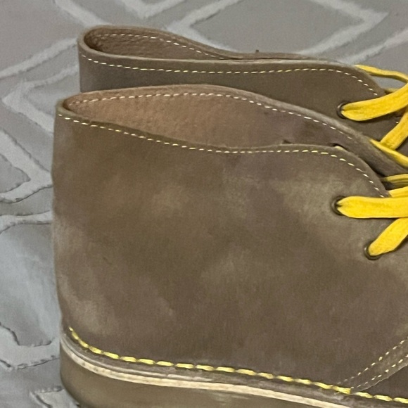 Ci Factory Chukka Boots Sz  5 - 5 1/2(36) - Picture 4 of 13